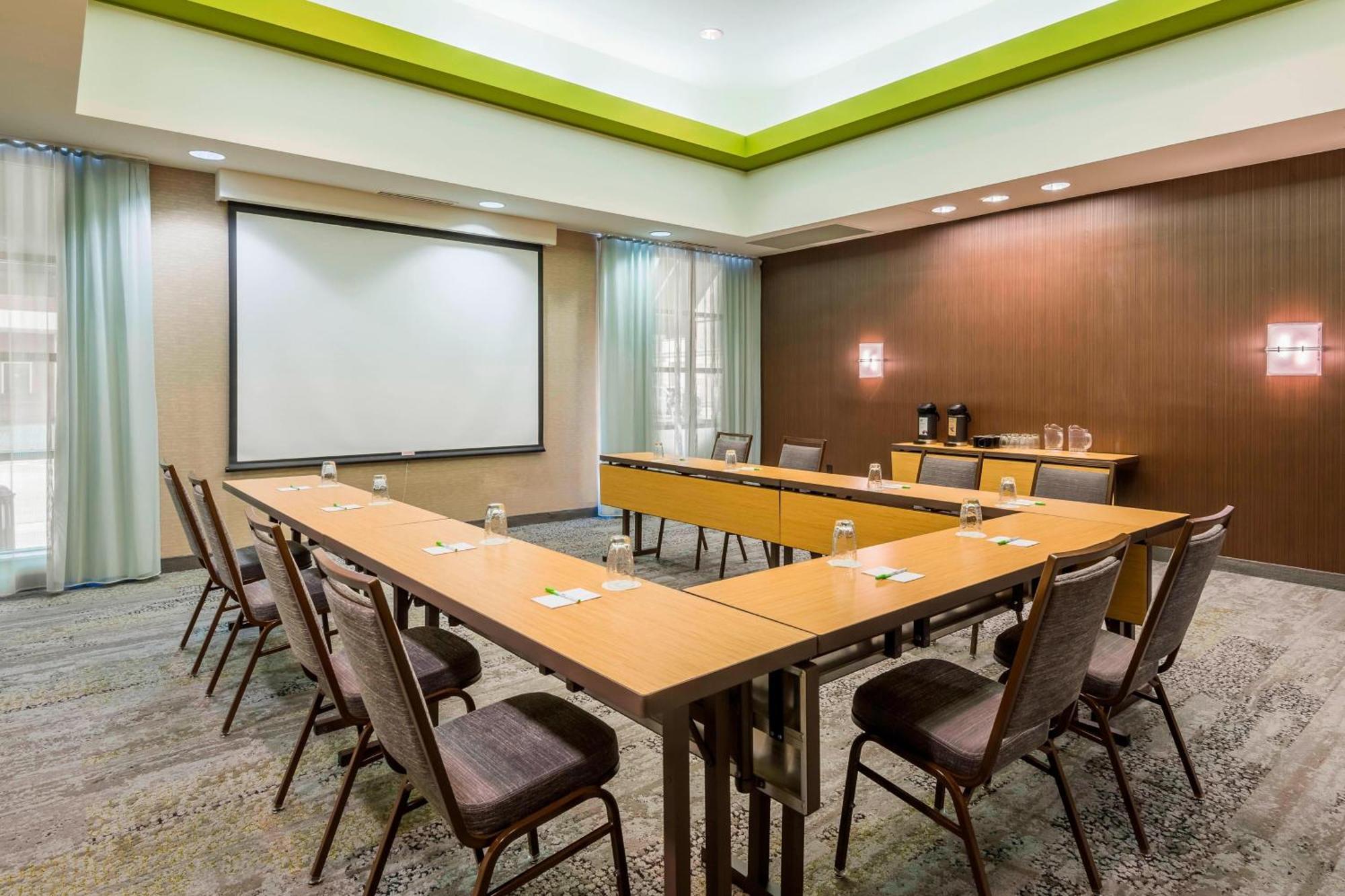 Courtyard By Marriott Chattanooga Downtown מראה חיצוני תמונה