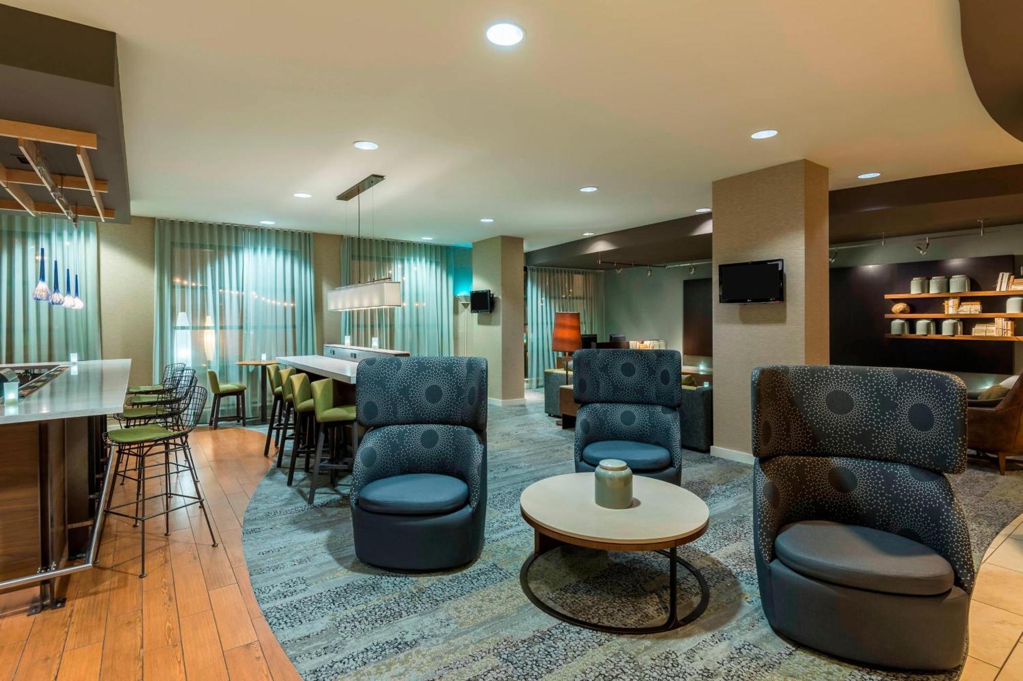 Courtyard By Marriott Chattanooga Downtown מראה חיצוני תמונה