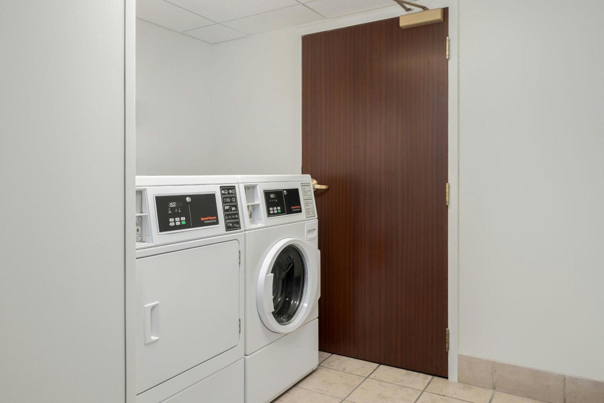 Courtyard By Marriott Chattanooga Downtown מראה חיצוני תמונה