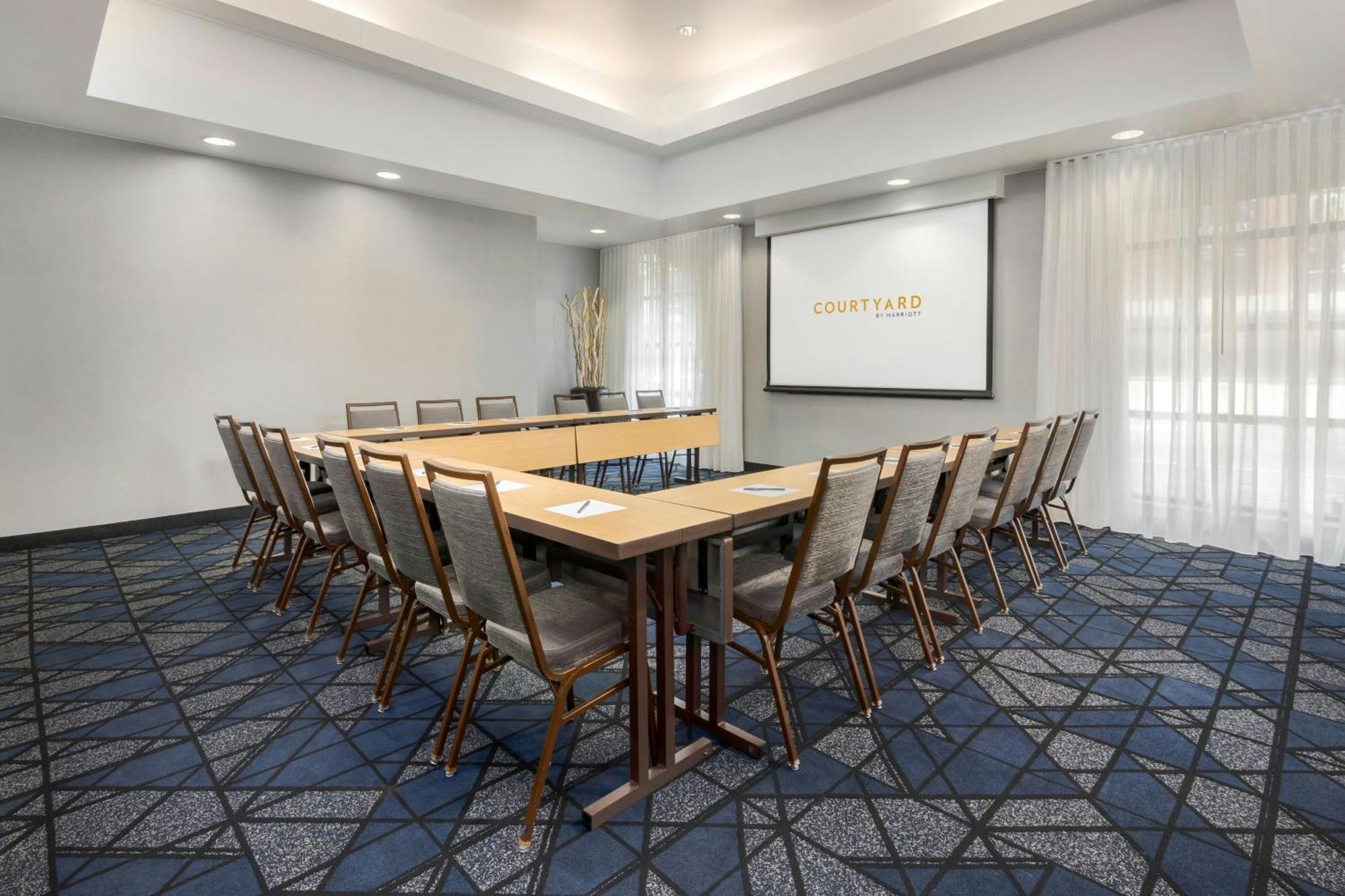 Courtyard By Marriott Chattanooga Downtown מראה חיצוני תמונה