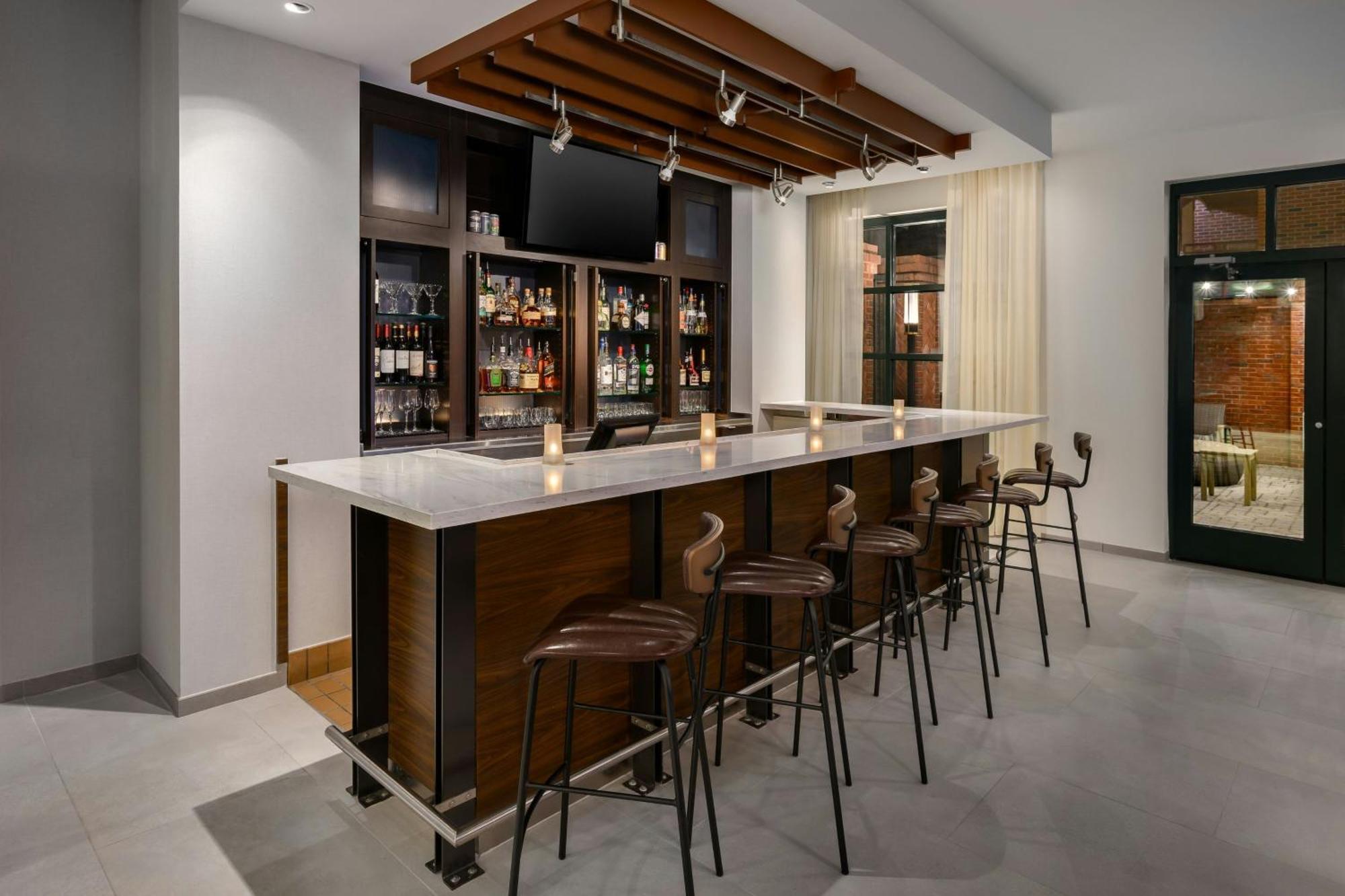 Courtyard By Marriott Chattanooga Downtown מראה חיצוני תמונה