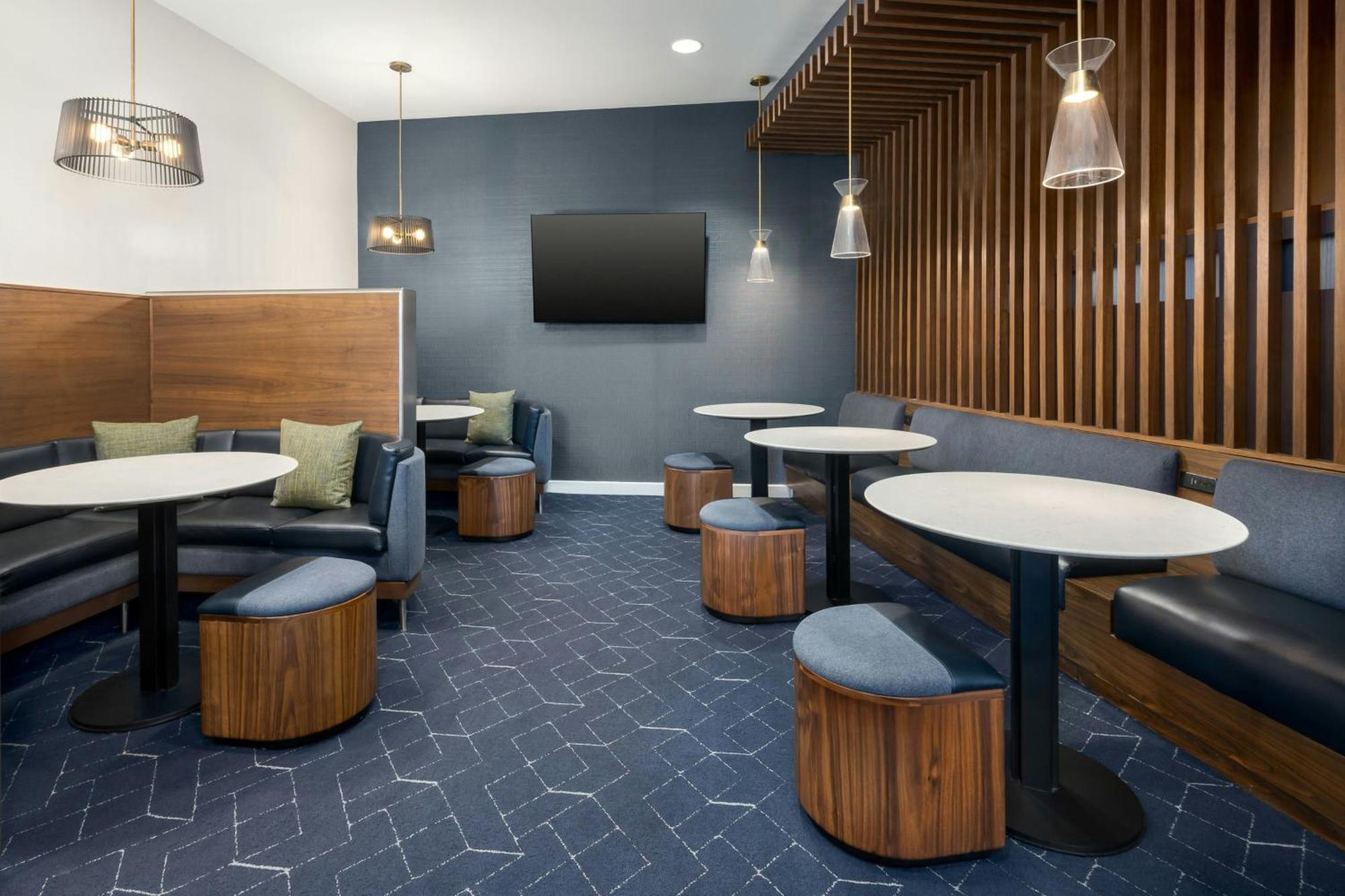 Courtyard By Marriott Chattanooga Downtown מראה חיצוני תמונה